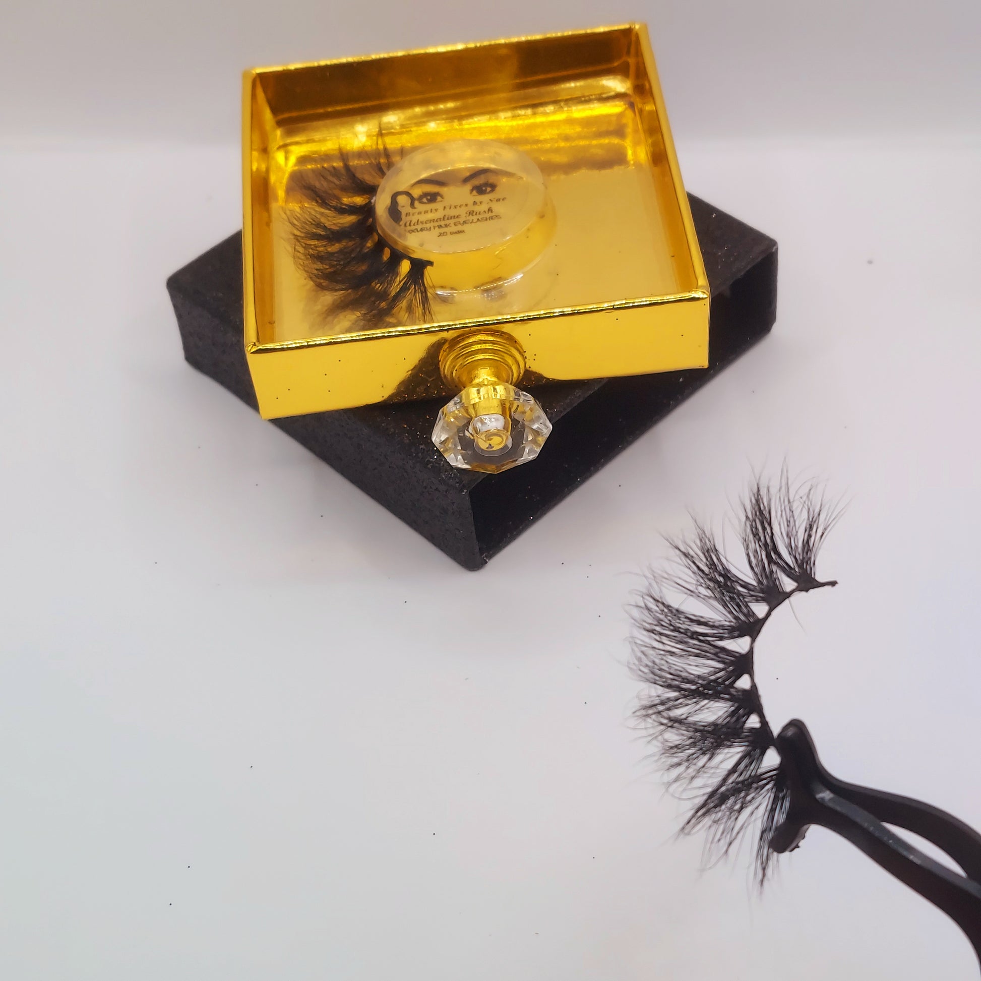 Luxury Mink Eyelashes - Beauty Fixes by Nae