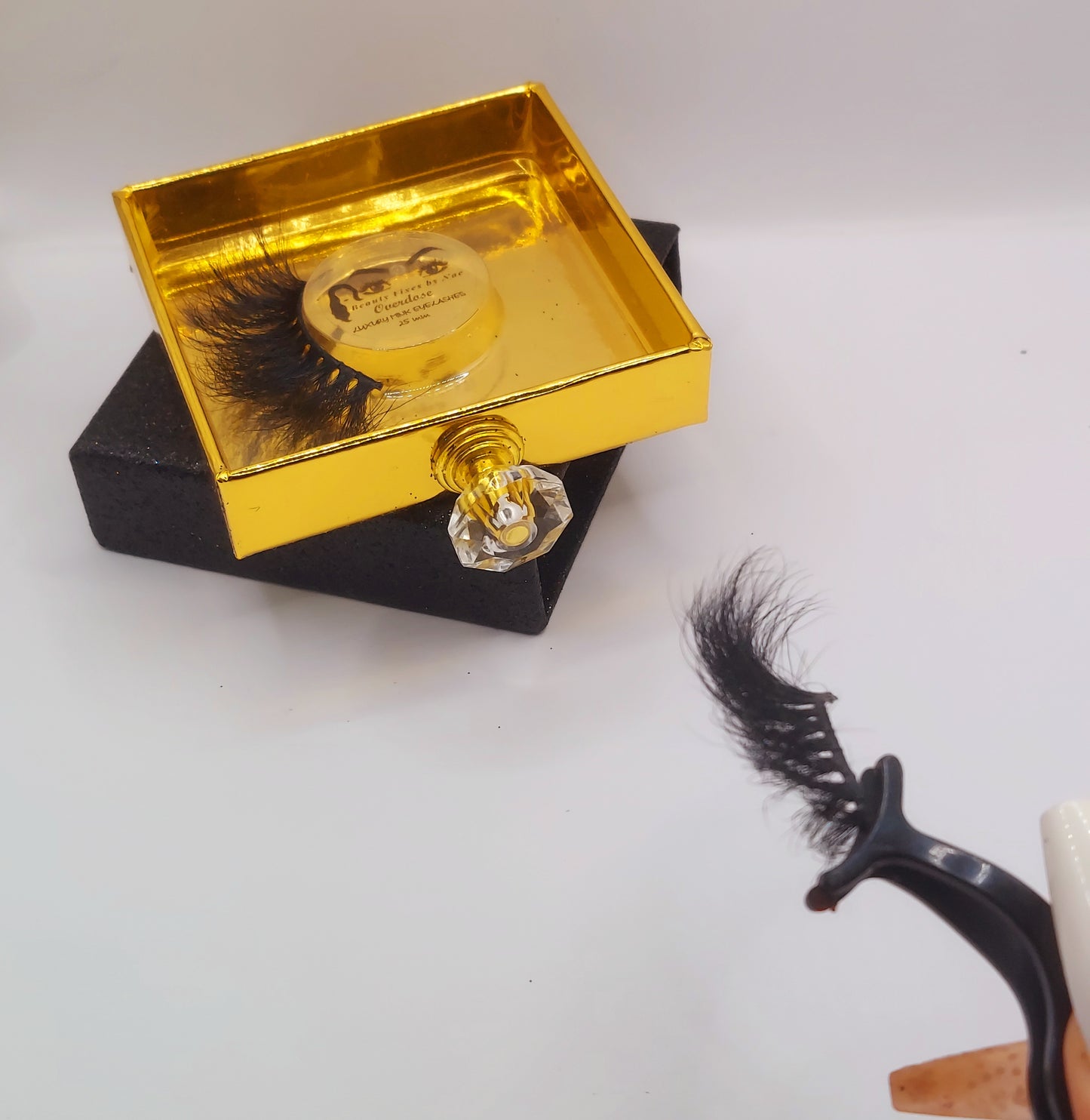 Luxury Mink Eyelashes - Beauty Fixes by Nae